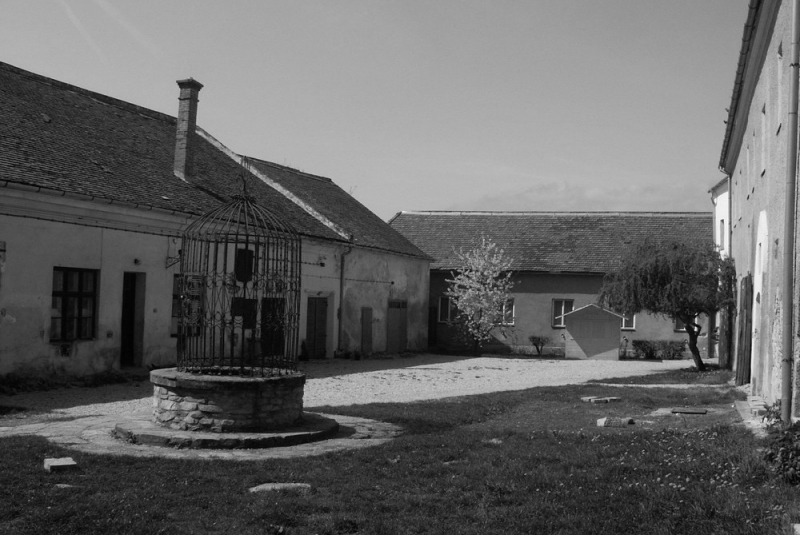 Obnova a nadstavba historickej radnice v Modre