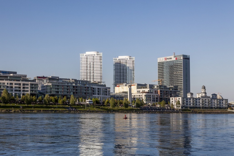 2014_Panorama City 