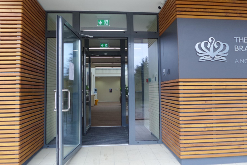 Projekty / Interiér BISB, Dolinského ul., Bratislava